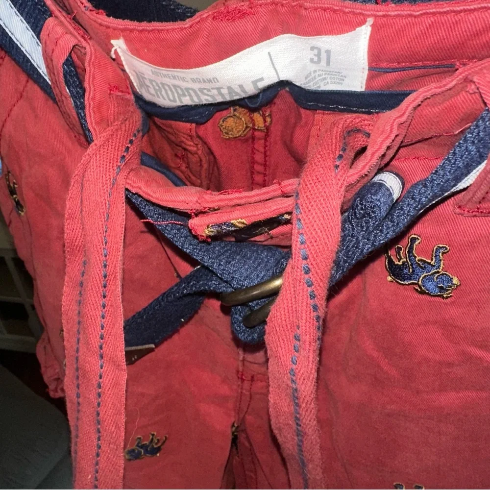 Aeropostale Red Cargo Shorts with Bull Dog Embroidery 31